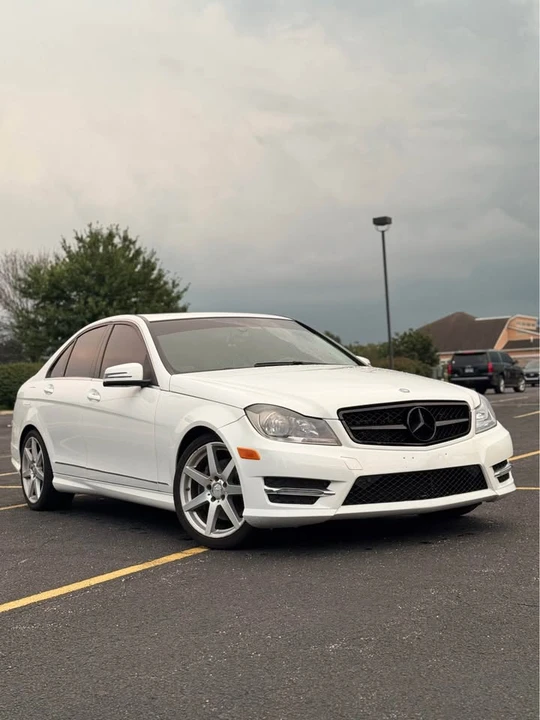 2014 Mercedes-Benz W204 C-Class - Image 4 of 20