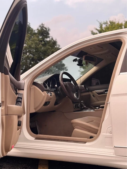 2014 Mercedes-Benz W204 C-Class - Image 6 of 20