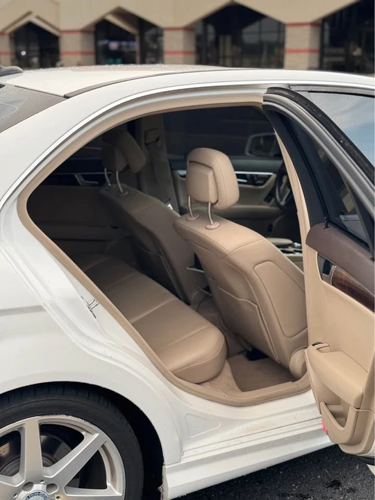 2014 Mercedes-Benz W204 C-Class - Image 8 of 20