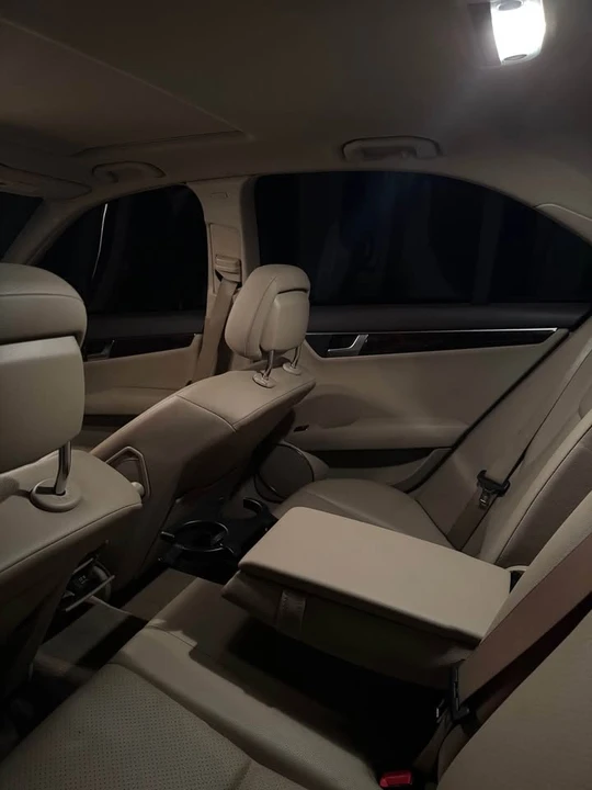 2014 Mercedes-Benz W204 C-Class - Image 16 of 20