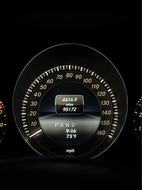 2014 Mercedes-Benz W204 C-Class - Image 12 of 20