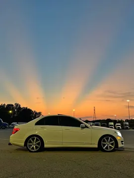 2014 Mercedes-Benz C 300 Luxury