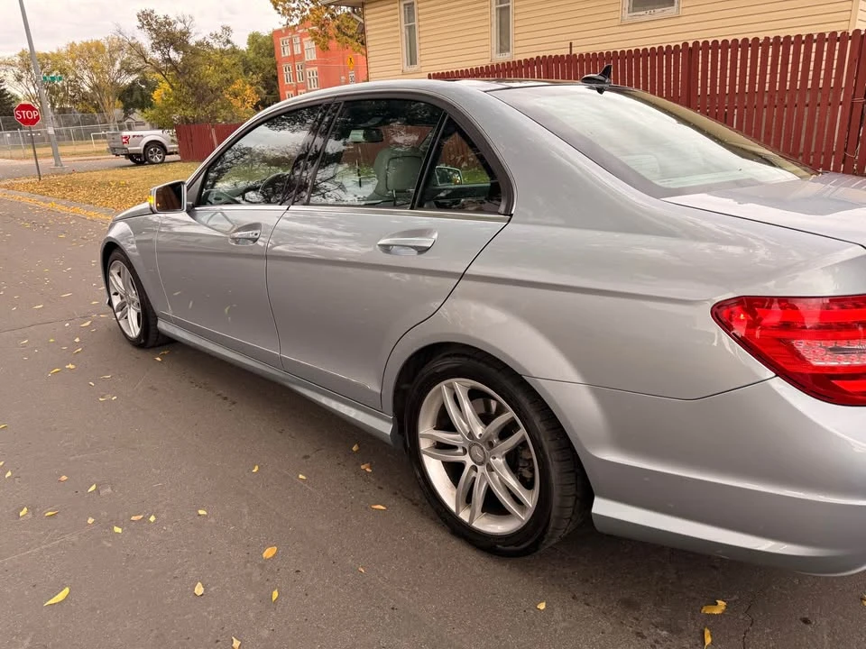 2014 Mercedes-Benz W204 C-Class - Image 4 of 9