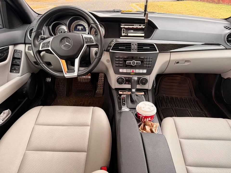 2014 Mercedes-Benz W204 C-Class - Image 7 of 9