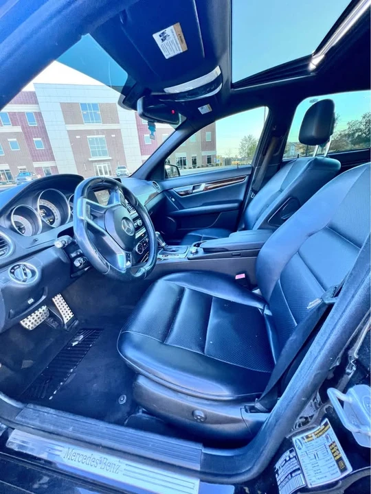 2014 Mercedes-Benz W204 C-Class - Image 12 of 13