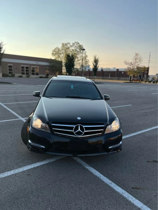 2014 Mercedes-Benz W204 C-Class - Image 2 of 13