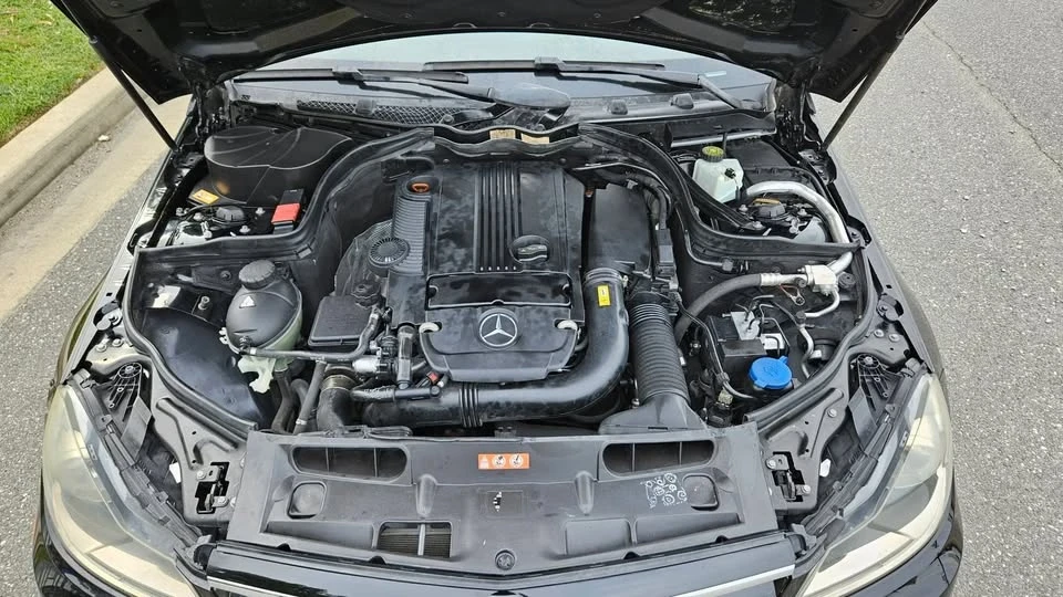 2014 Mercedes-Benz W204 C-Class - Image 11 of 20