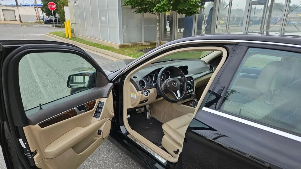 2014 Mercedes-Benz W204 C-Class - Image 15 of 20