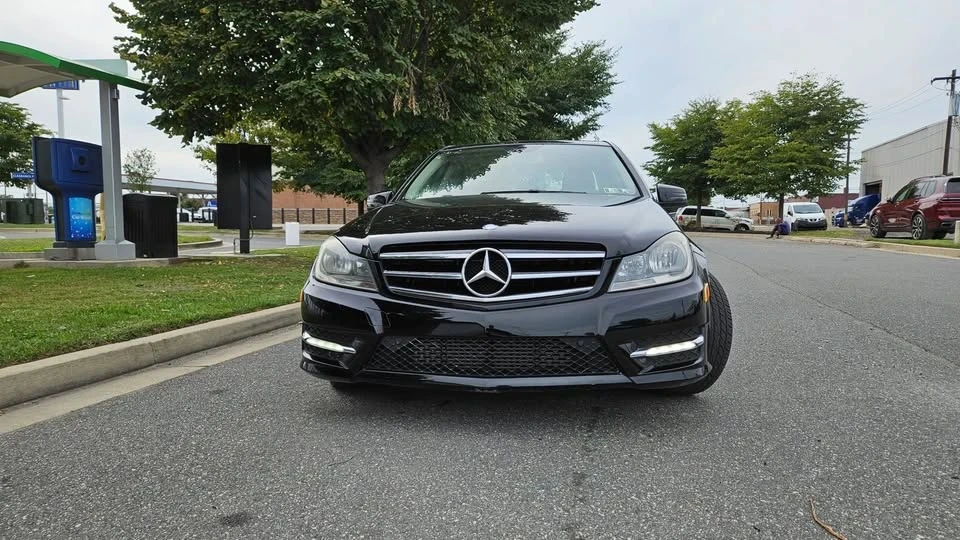 2014 Mercedes-Benz W204 C-Class - Image 2 of 20