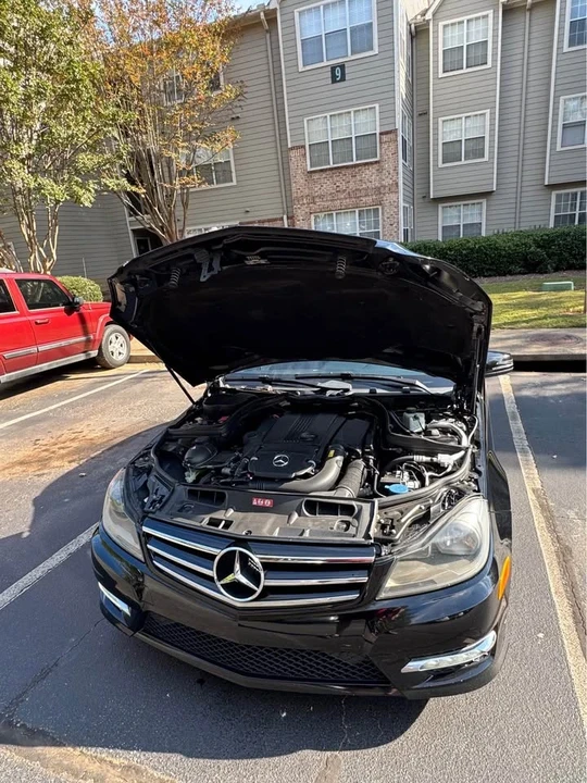 2014 Mercedes-Benz W204 C-Class - Image 6 of 11