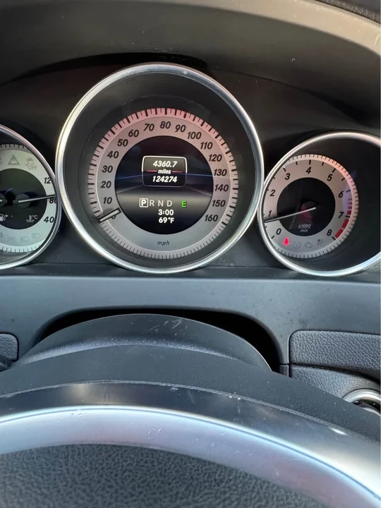 2014 Mercedes-Benz W204 C-Class - Image 10 of 11
