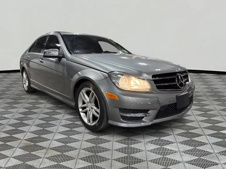 2014 Mercedes-Benz W204 C-Class - Image 15 of 18