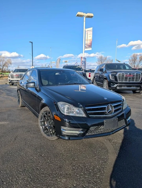 2014 Mercedes-Benz W204 C-Class - Image 2 of 11