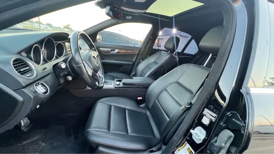 2014 Mercedes-Benz W204 C-Class - Image 8 of 9