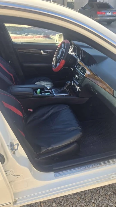 2014 Mercedes-Benz W204 C-Class - Image 7 of 10