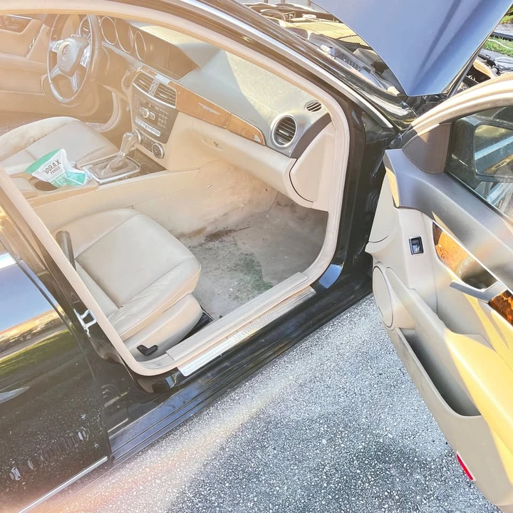 2014 Mercedes-Benz W204 C-Class - Image 8 of 11