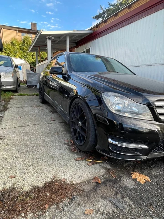 2014 Mercedes-Benz W204 C-Class - Image 2 of 4