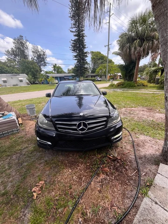 2014 Mercedes-Benz W204 C-Class - Image 2 of 11