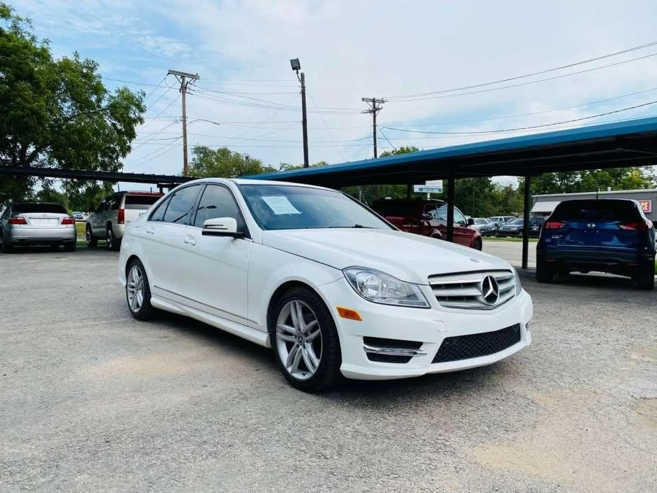 2014 Mercedes-Benz W204 C-Class - Image 4 of 14