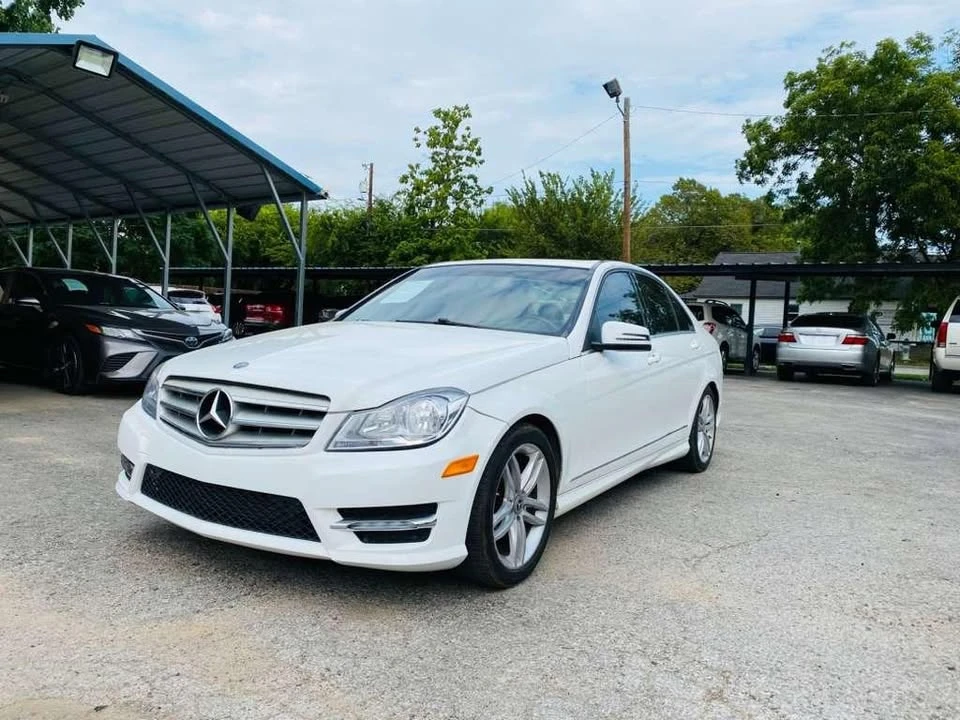 2014 Mercedes-Benz W204 C-Class - Image 2 of 14