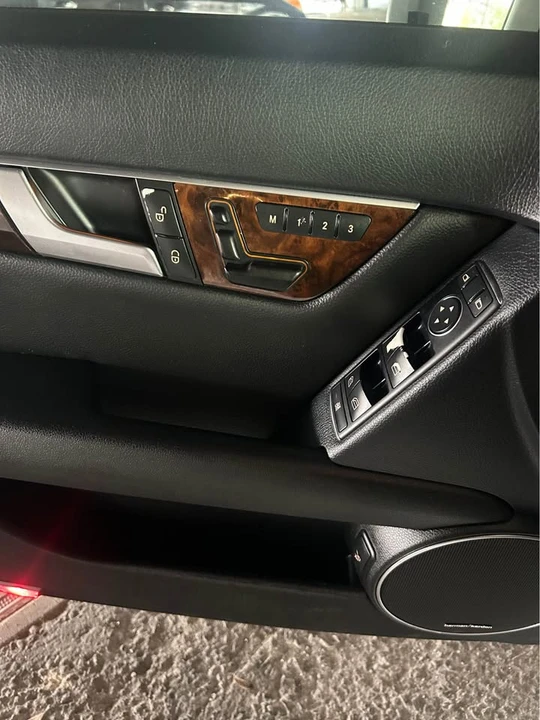 2014 Mercedes-Benz W204 C-Class - Image 10 of 10