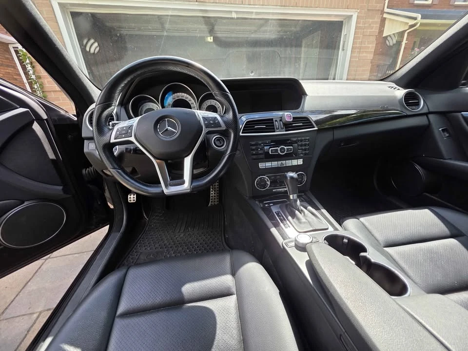 2014 Mercedes-Benz W204 C-Class - Image 2 of 4
