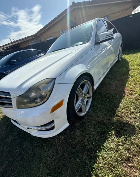 2014 Mercedes-Benz W204 C-Class - Image 3 of 13