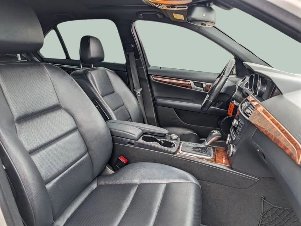 2014 Mercedes-Benz W204 C-Class - Image 9 of 11