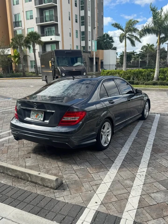 2014 Mercedes-Benz W204 C-Class - Image 4 of 10
