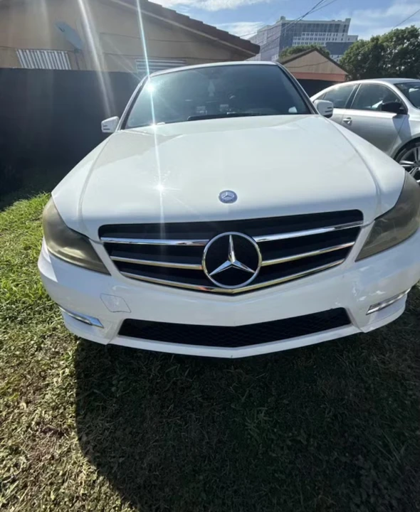 2014 Mercedes-Benz W204 C-Class - Image 4 of 13