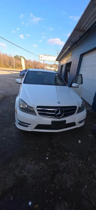 2014 Mercedes-Benz W204 C-Class - Image 3 of 7