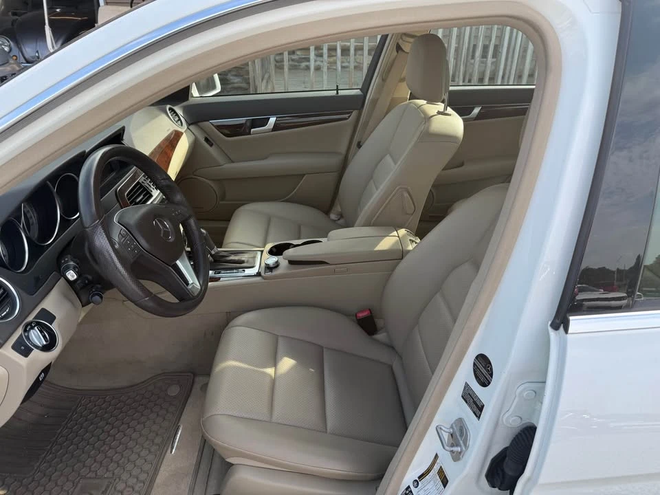 2014 Mercedes-Benz W204 C-Class - Image 7 of 9