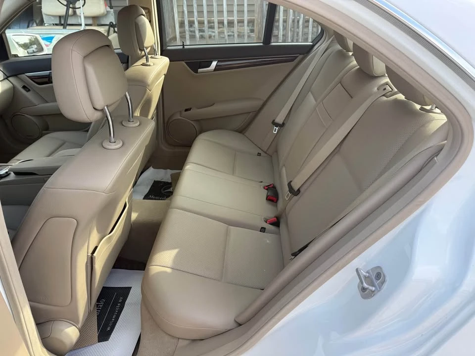 2014 Mercedes-Benz W204 C-Class - Image 9 of 9
