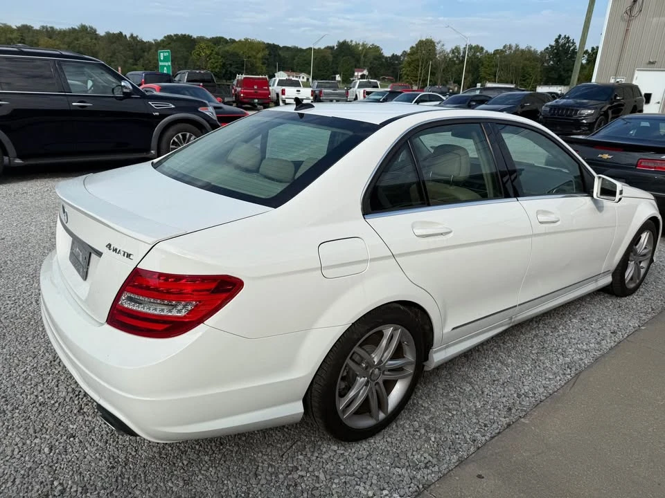 2014 Mercedes-Benz W204 C-Class - Image 5 of 9