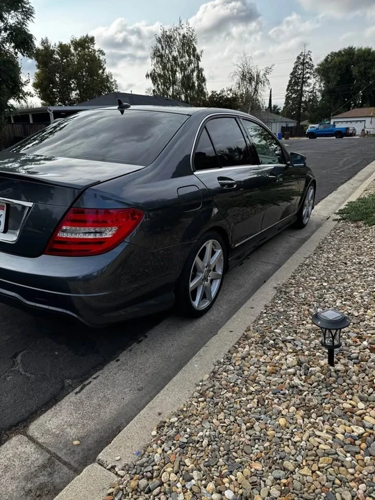 2014 Mercedes-Benz W204 C-Class - Image 4 of 16