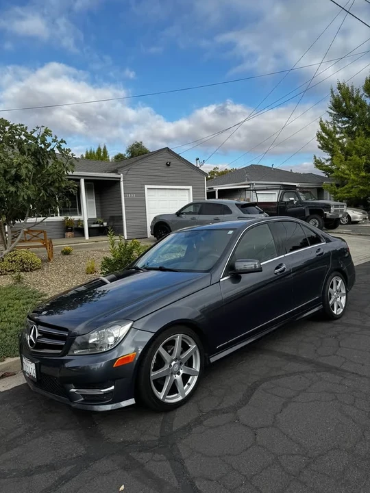 2014 Mercedes-Benz W204 C-Class - Image 8 of 16