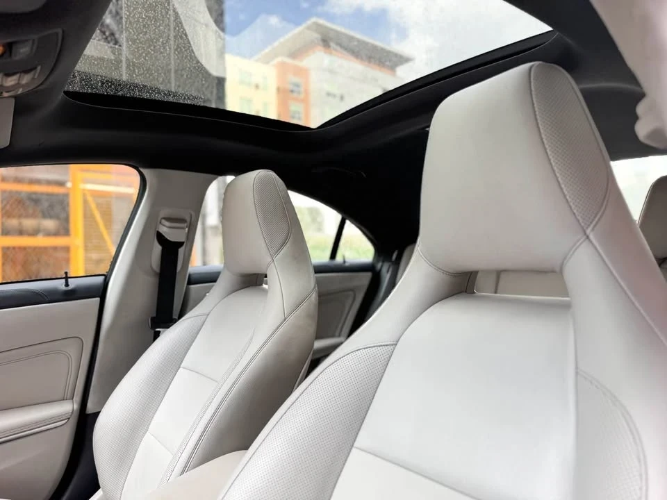 2014 Mercedes-Benz W204 C-Class - Image 8 of 15