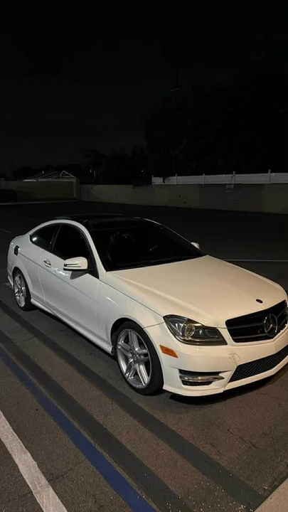 2014 Mercedes-Benz W204 C-Class - Image 9 of 12