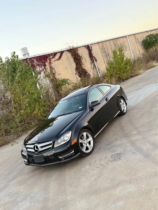 2014 Mercedes-Benz W204 C-Class - Image 2 of 9