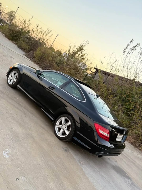 2014 Mercedes-Benz W204 C-Class - Image 5 of 9