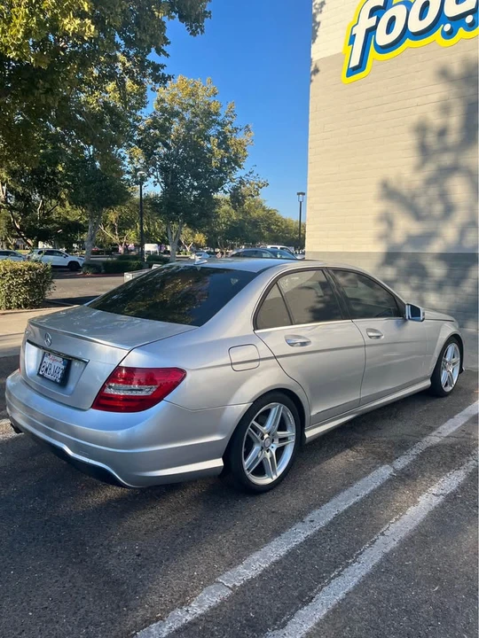 2014 Mercedes-Benz W204 C-Class - Image 5 of 11