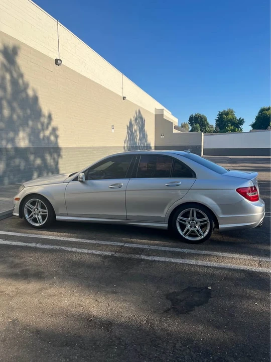 2014 Mercedes-Benz W204 C-Class - Image 8 of 11