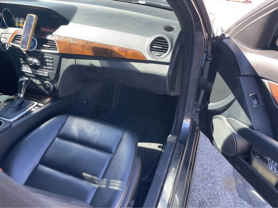 2014 Mercedes-Benz W204 C-Class - Image 8 of 12