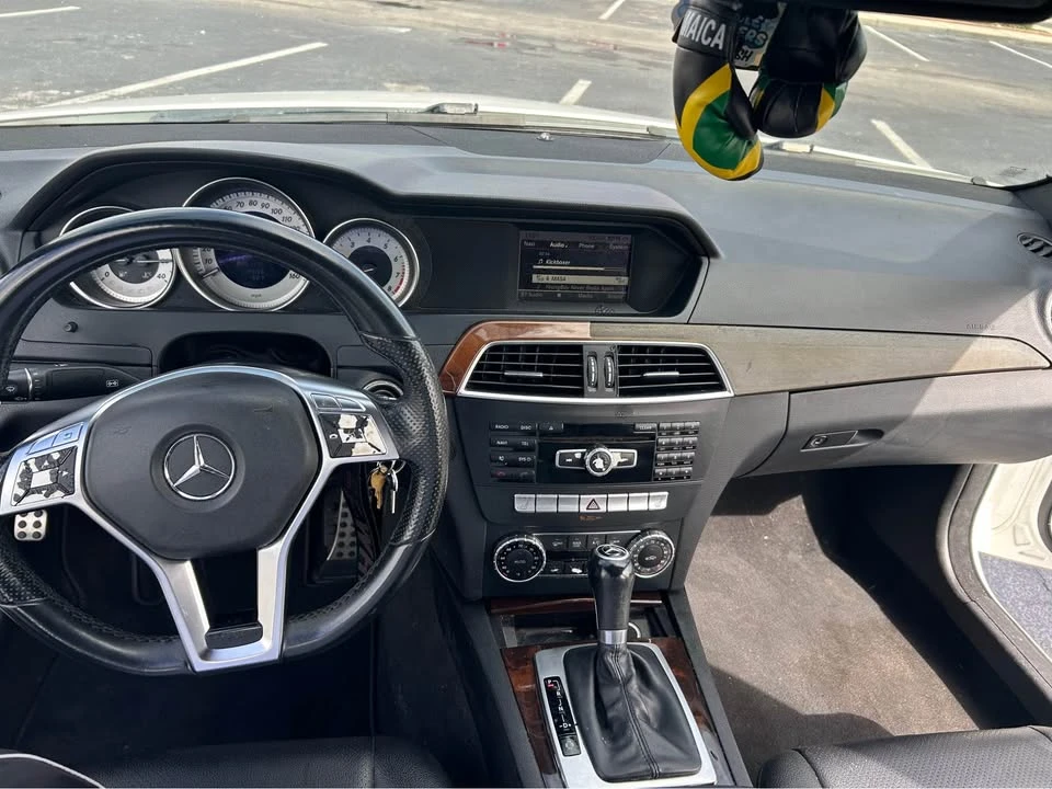 2014 Mercedes-Benz W204 C-Class - Image 7 of 9