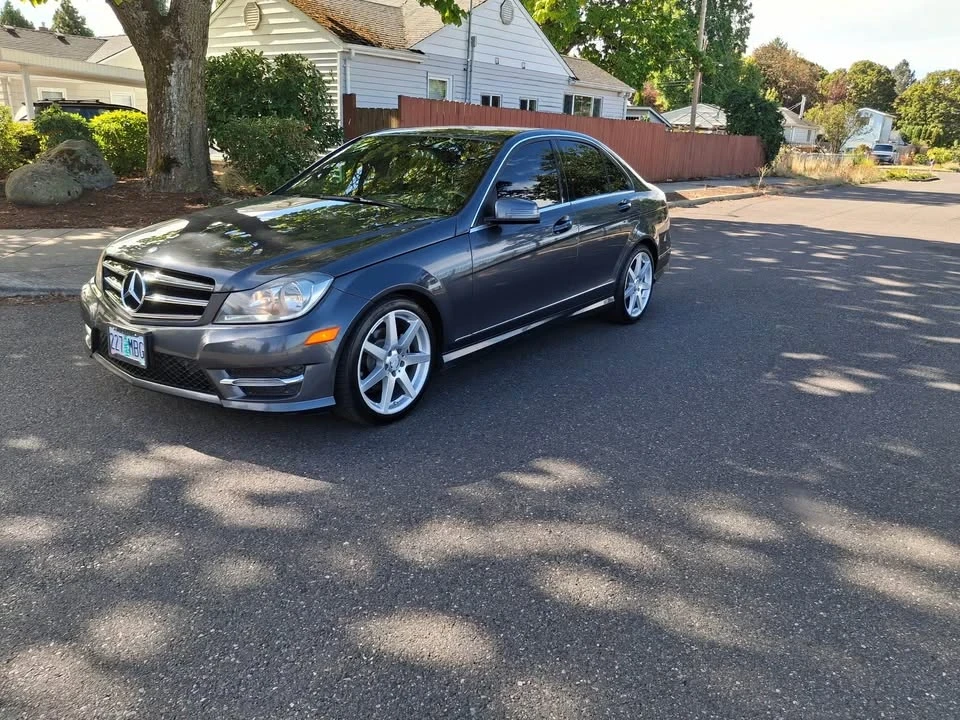 2014 Mercedes-Benz W204 C-Class - Image 2 of 14