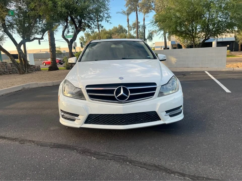 2014 Mercedes-Benz W204 C-Class - Image 6 of 12