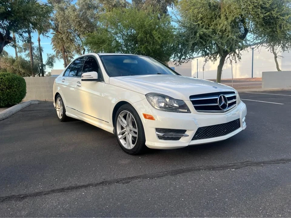 2014 Mercedes-Benz W204 C-Class - Image 2 of 12