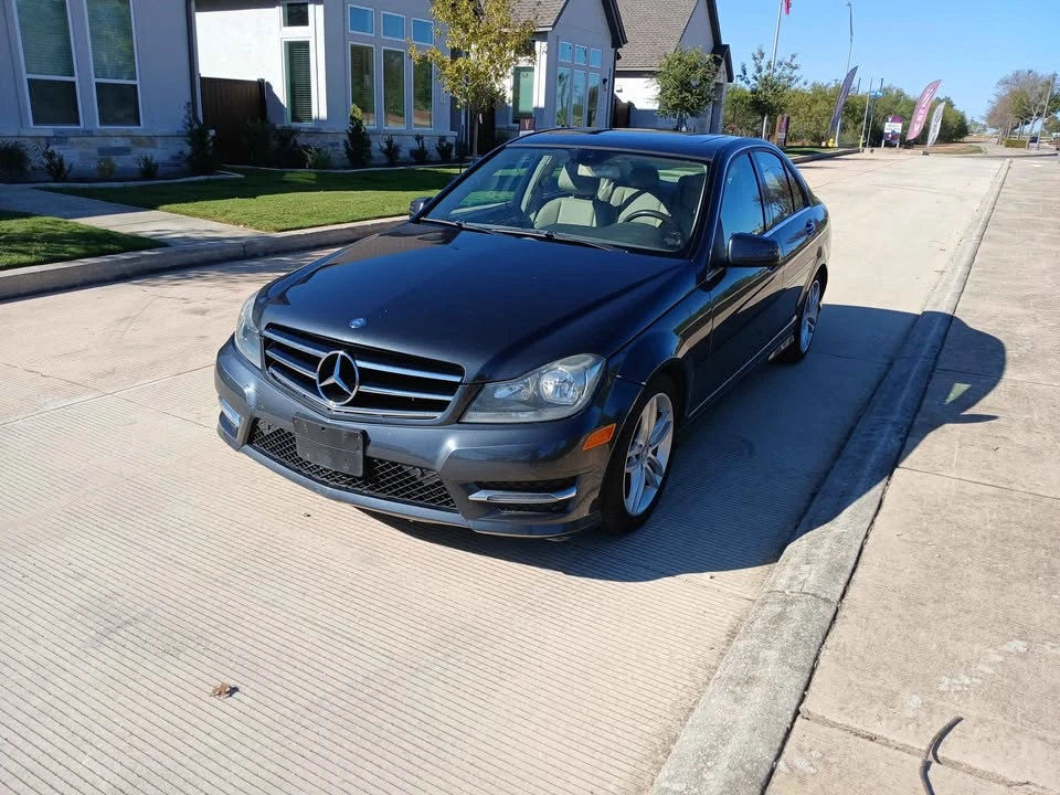 2014 Mercedes-Benz W204 C-Class - Image 2 of 8