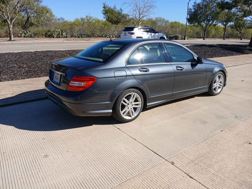 2014 Mercedes-Benz W204 C-Class - Image 4 of 8