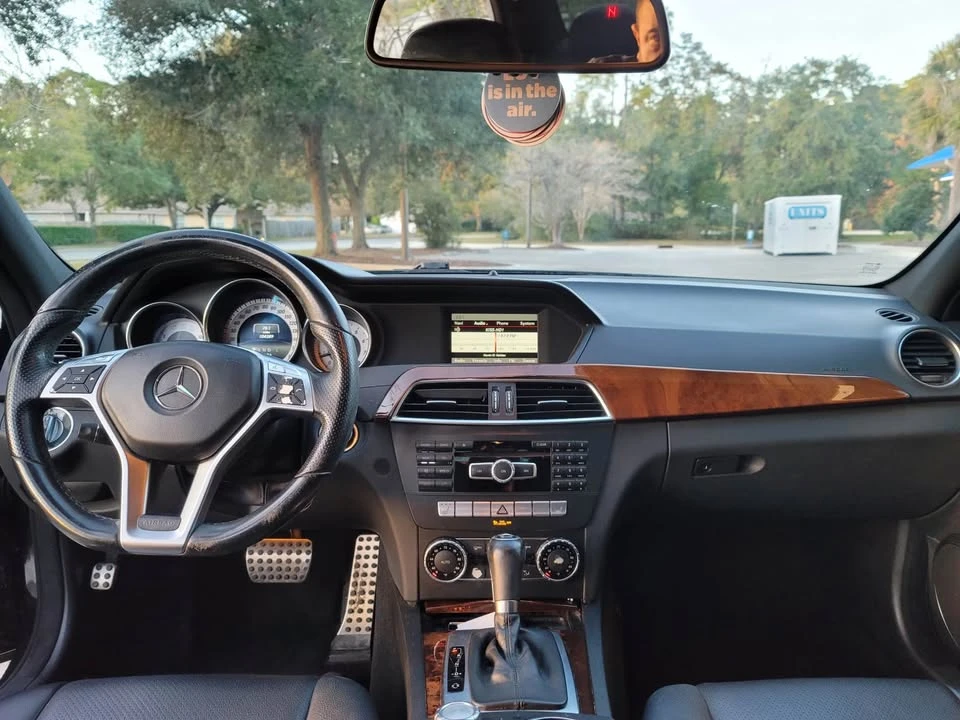 2014 Mercedes-Benz W204 C-Class - Image 6 of 12